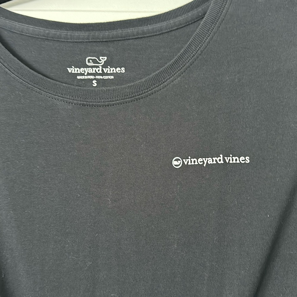 Vineyard Vines long sleeve
